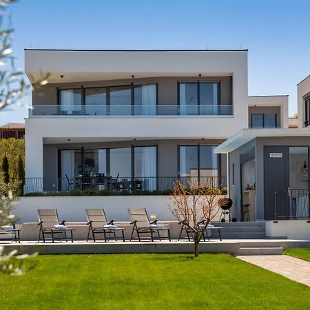 빌라 Hadrie Luxury And Rova B 반타치치